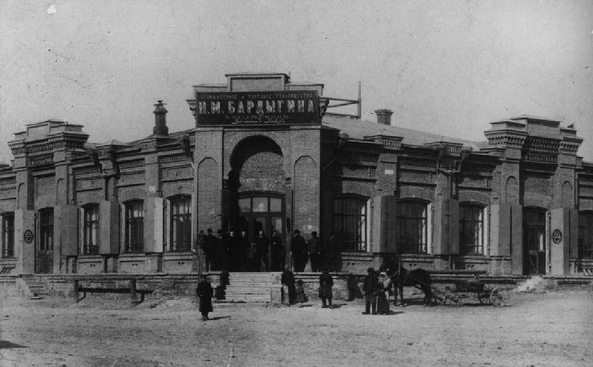 Семей железная дорога. Семипалатинск 19 век. Семипалатинск ЖД вокзал. Семипалатинск старый город. Семипалатинск старый вокзал.